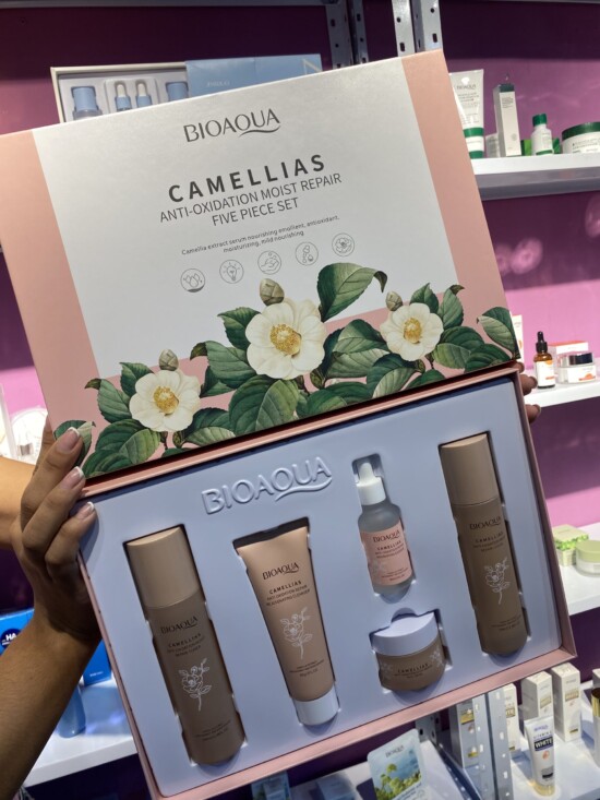 CAJA TIPO ESTUCHE DE CAMELIA