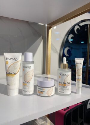 Kit de arroz con tónico y serum grande sin loción Bioaqua