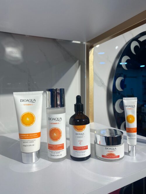 Kit de vitamina c con serum grande Bioaqua