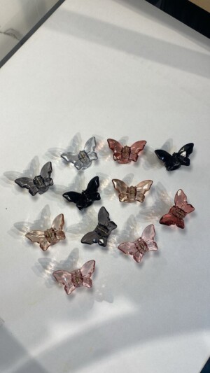 GANCHO MINI MARIPOSA DE COLOR