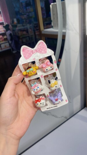 GANCHO AMIGOS DE HELLO KITTY
