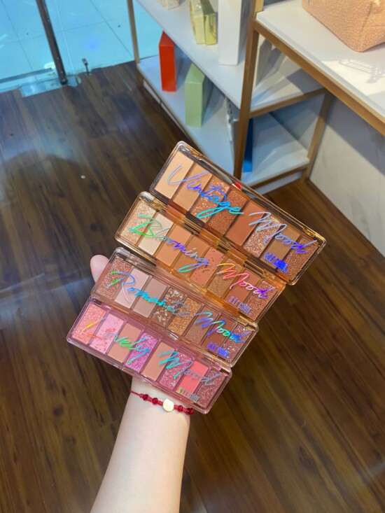 SOMBRA X 8 TONOS SFR COLOR