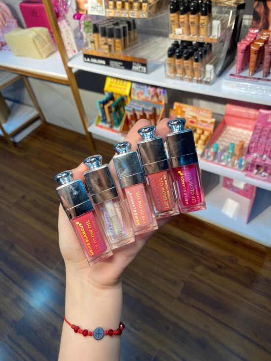 WhatsApp Image 2025-10-23 at 2.17.23 PM LIP GLOW OIL