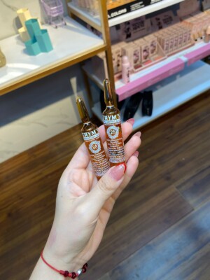 AMPOLLA  CAPILAR DE ACIDO HIALURONICO DE THYMS